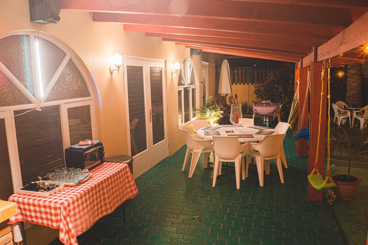 Courtesy Apartments Aruba Oranjestad Dış mekan fotoğraf